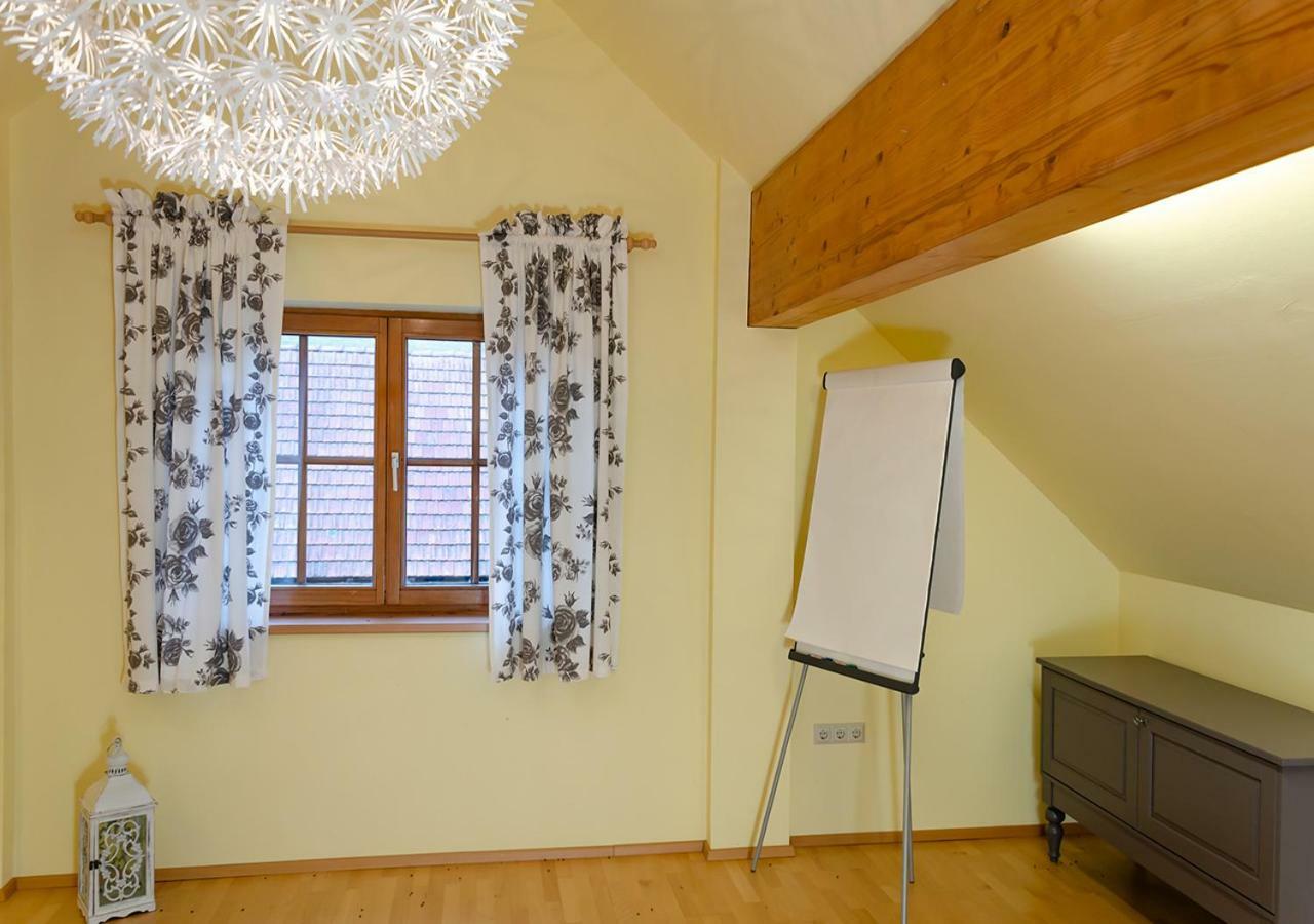 Gastehaus Gnant Apartment *
